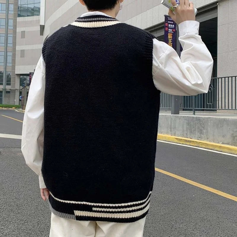 Men Sweater Vest Patchwork Sleeveless Knitted Tops Couple Casual Preppy V-neck Loose Jumper Autumn Fashion Oversize Vests Homme 240712