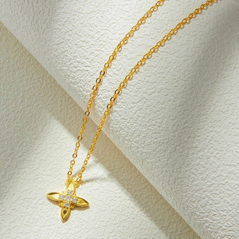 925 Sterling Silver Fashion Four-leaf Clover Pendant Necklace for Women Vintage Elegant 18K Gold-plated Chain Jewelry Gift 240719