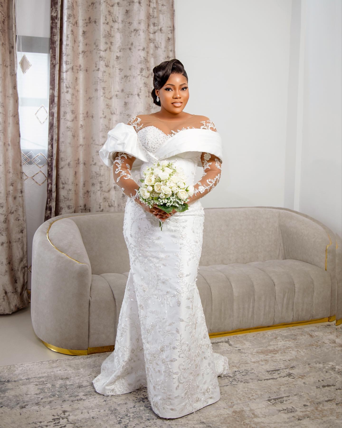 2024 Arabic Aso Ebi Plus Size White Mermaid Wedding Dresses Lacefull Beaded Long Sleeves Vintage Bridal Gowns Dress For Mariage ZJ466