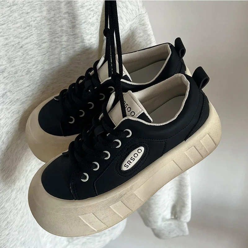 Versatile Thick Bottom Casual Sneakers 2024 New Advanced Little White Solid Color Lace-up Sports Board Shoes Women