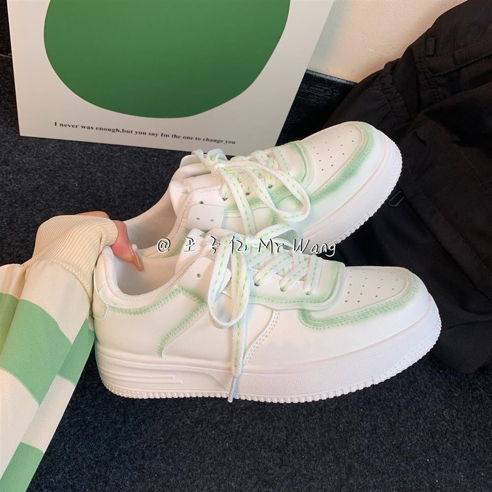 Little DR Sneakers for Women Korean Style White Casual Sport Board Shoes Student Niche Fashion Breathable Female Versatile Ladies Women's shoes