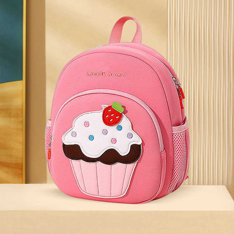 Backpacks Classic backpack with waterproof travel laptop canvas outdoor backpack suitable for girl designL2405