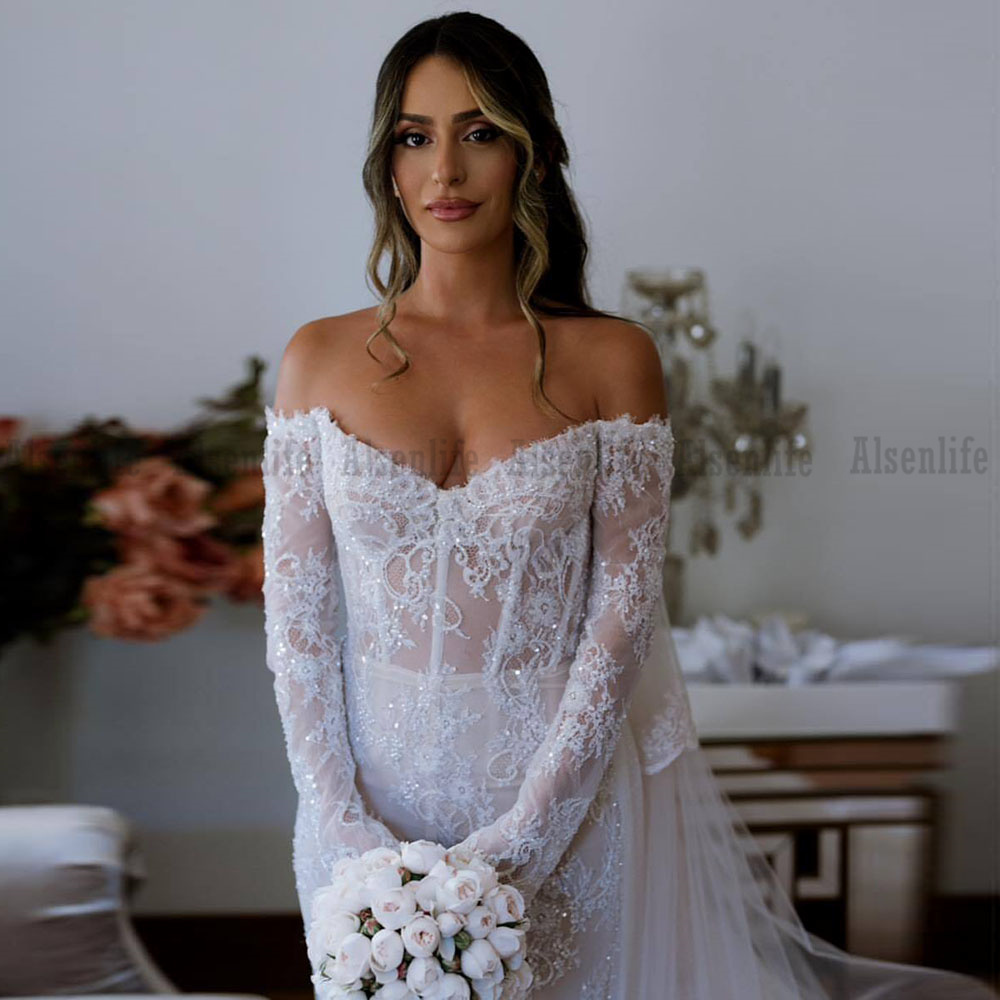 Off Shoulder Wedding Dresses Mermaid Long Sleeves 2024 Lace Appliqued Bridal Gowns Country Garden Sequined Wedding Gowns