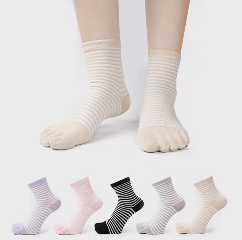 5 Pairs Cotton Fashion Striped Socks with Toes Women Girls Autumn Winter Warm Crew Socks Short Five Fingers Socks High Quality 240715