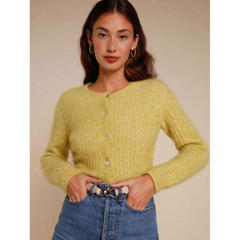 Tops Designer Shorts Singer Festival Best Saller New Merchandise Female Retro Hollow Out Slim Top Female Bottoming Women's Sleeveless Women'