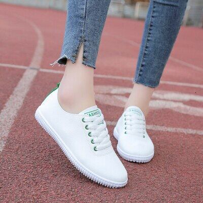 Little White Female 2024 New Korean Version of Wild Single Student Flat Bottom Japanese Canvas Shoes Spring and Autumn