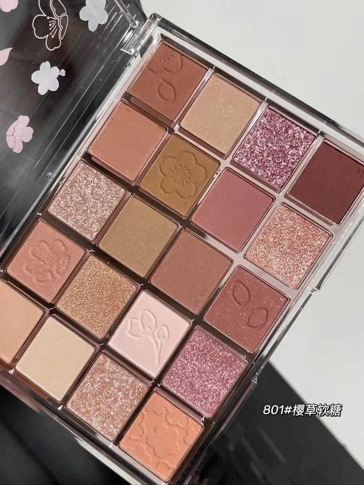 Nude Eyeshadow Palette Natural Smokey High Pigmented Matte Shimmer Matallic Long Lasting Waterproof Eye Shadow Christmas Gift zxx240720