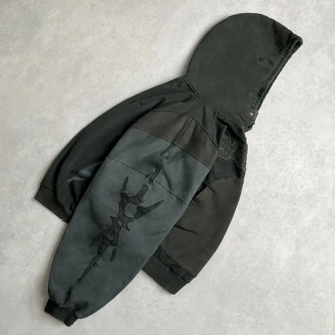 Y2K Punk Hip Hop Mens Sportswear Hoodie Harajuku Street Fashion and Womens Embroidered Pattern Loose 240718