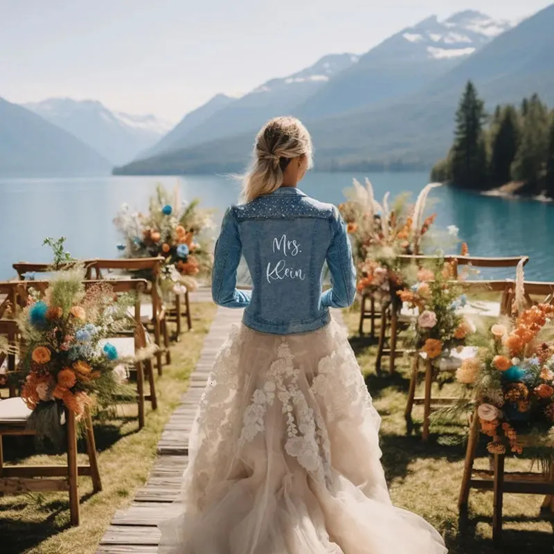 Wedding Embroidery Jeans Jacket Coat with Pearls Custom Personalized Denim Jacket Embroidered Bride Denim Shirt Future Mrs Coats 240717