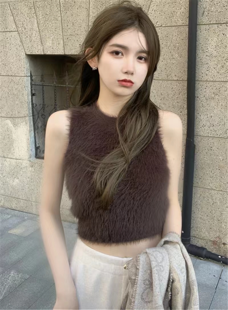 Sleeveless spicy girl wearing gray vest on the outside and inside, women's summer short style suspender sexy plush bottom shirt top
