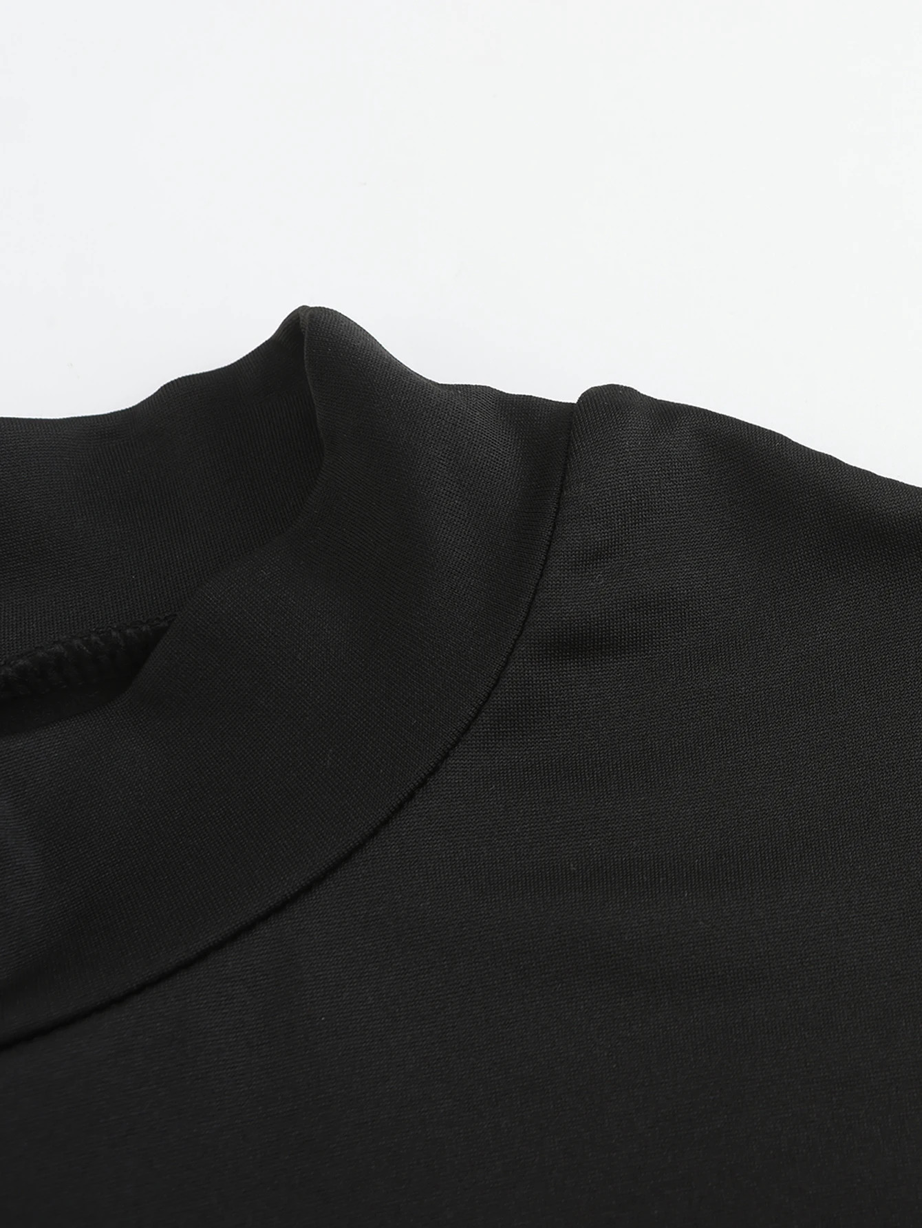 Fashion black base shirt Solid round neck mens long sleeved Tshirt 240715