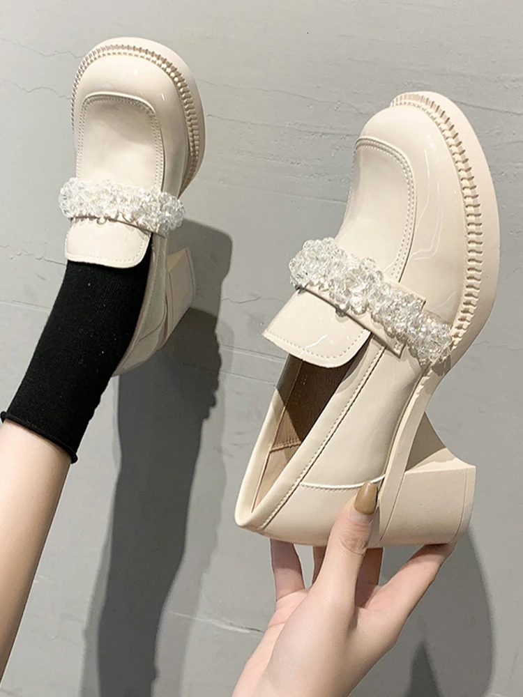 British Style Slip On Shoes For Women White Sneakers Clogs Platform Loafers With Fur Square Toe Oxfords Female Footwear Preppy S 240708