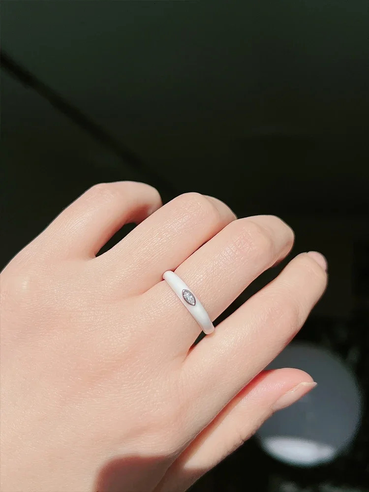 2024 Glacier White Horse Eye Pure Silver Ring 925 Pure Silver Ring Set High Carbon Diamond Suitable for Small Wedding 240805