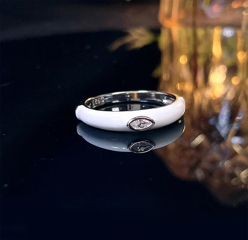 2024 Glacier White Horse Eye Pure Silver Ring 925 Pure Silver Ring Set High Carbon Diamond Suitable for Small Wedding 240805