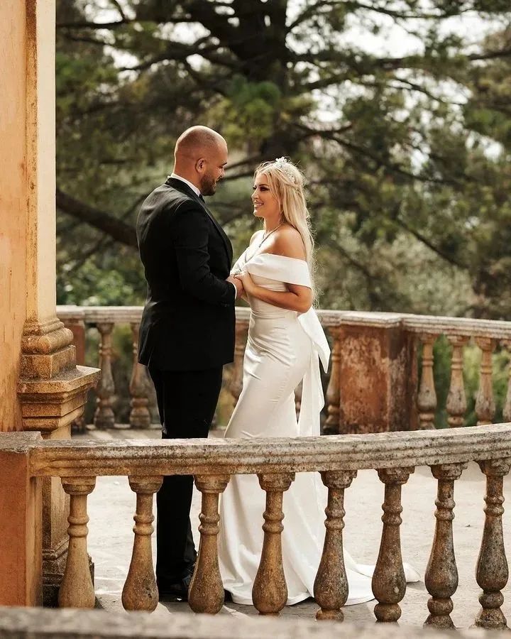 Boho Garden Simple Mermaid Wedding Dresses Sexy Off Shoulder Big Bow Back Women Bridal Gowns Sweep Custom Made