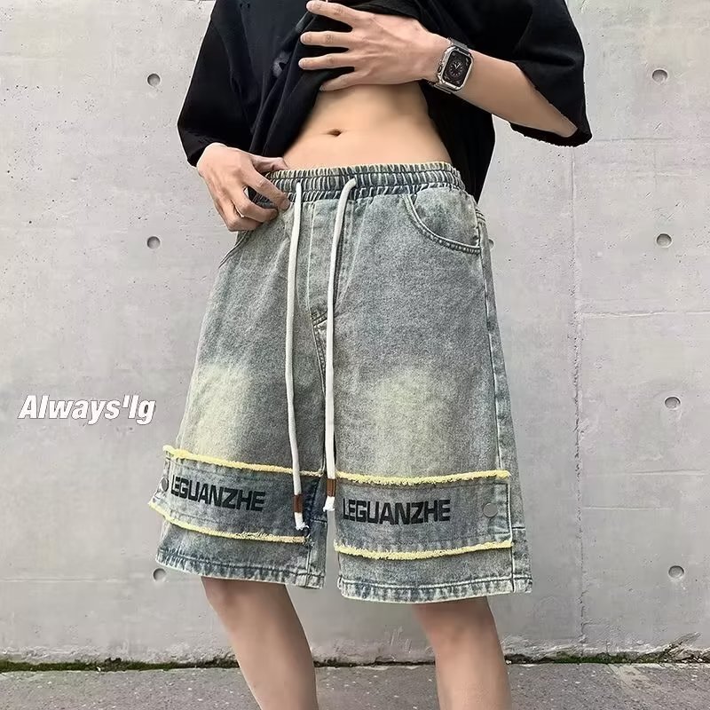 New trendy artistic men's temperament summer jeans, daily mid waist fashion, urban minimalist shorts trend
