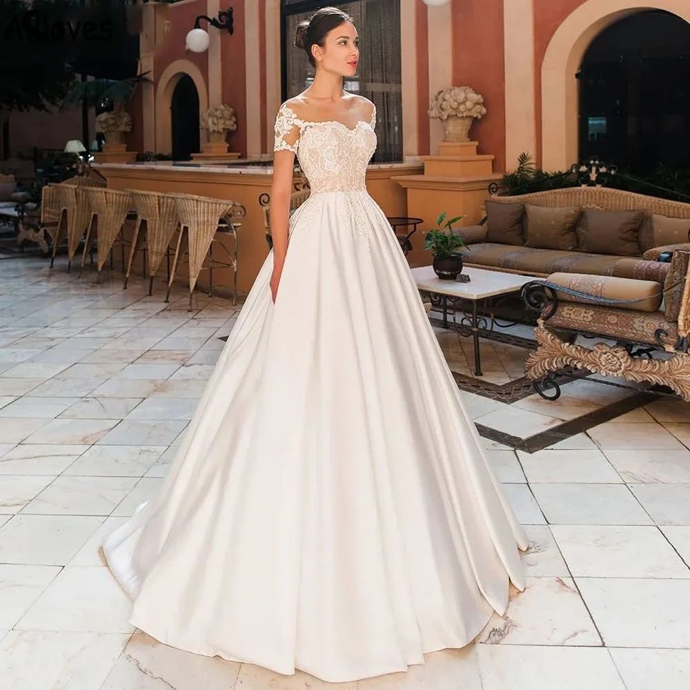 Elegant Satin A Line Wedding Dresses With Short Sleeves Lace Appliqued Modern Boho Bridal Gowns Sweep Train Sheer Neck Vestidos De Novia Custom Made