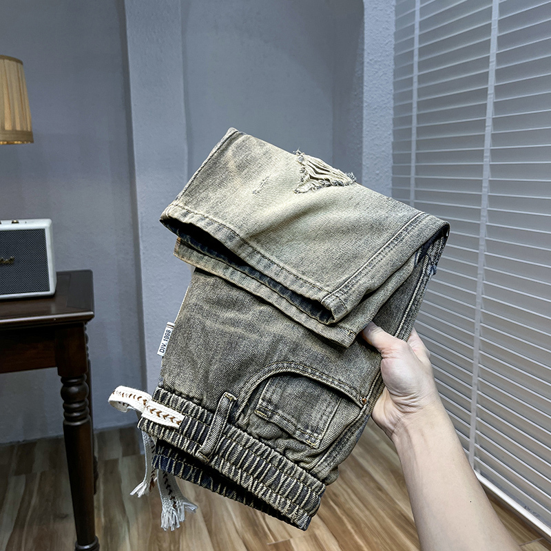 American denim for men, washed and distressed, yellow mud dyed, versatile, trendy, high street, loose straight leg shorts