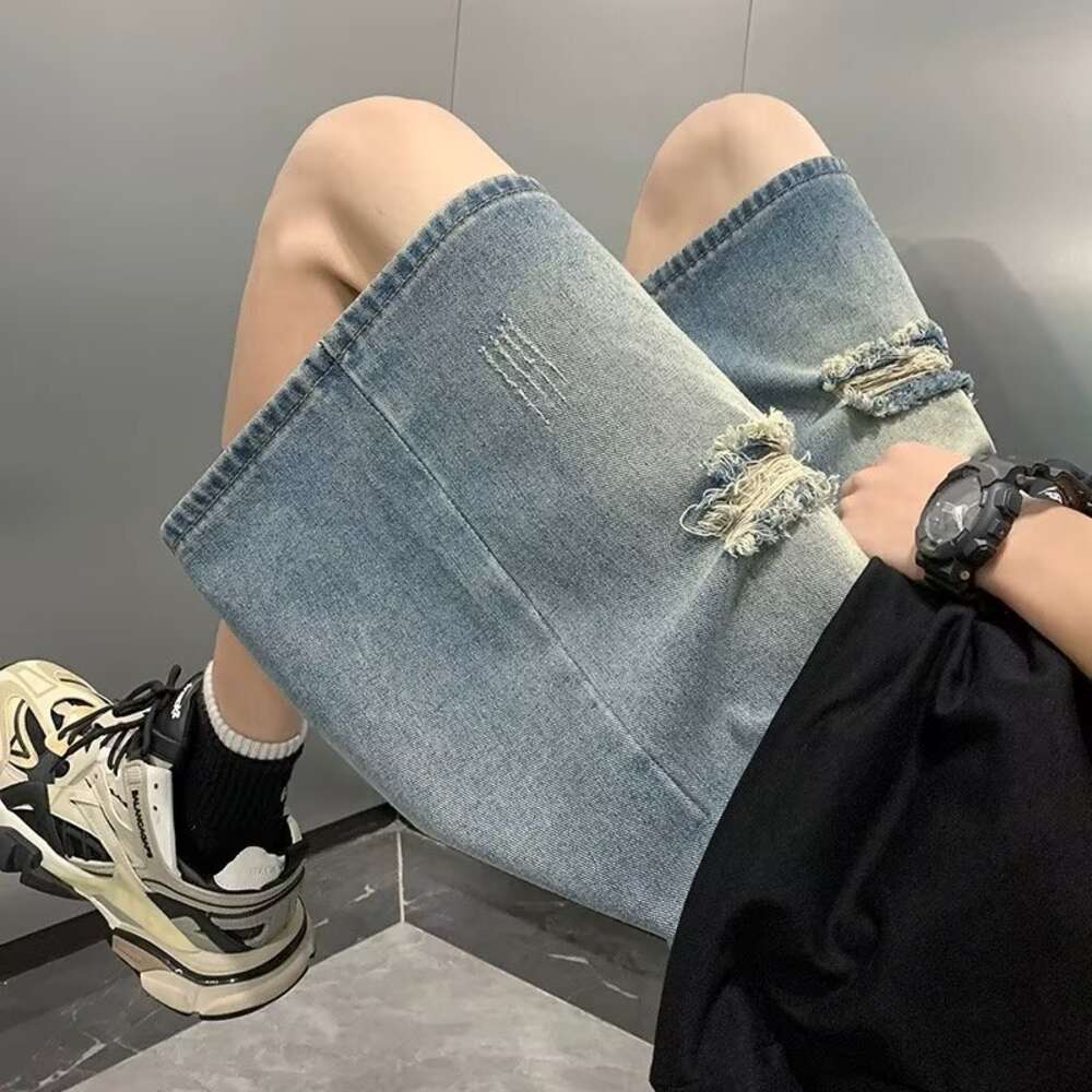 Ripped denim shorts for men in summer, thin with straps, cropped pants, trendy brand American loose straight leg horse pants