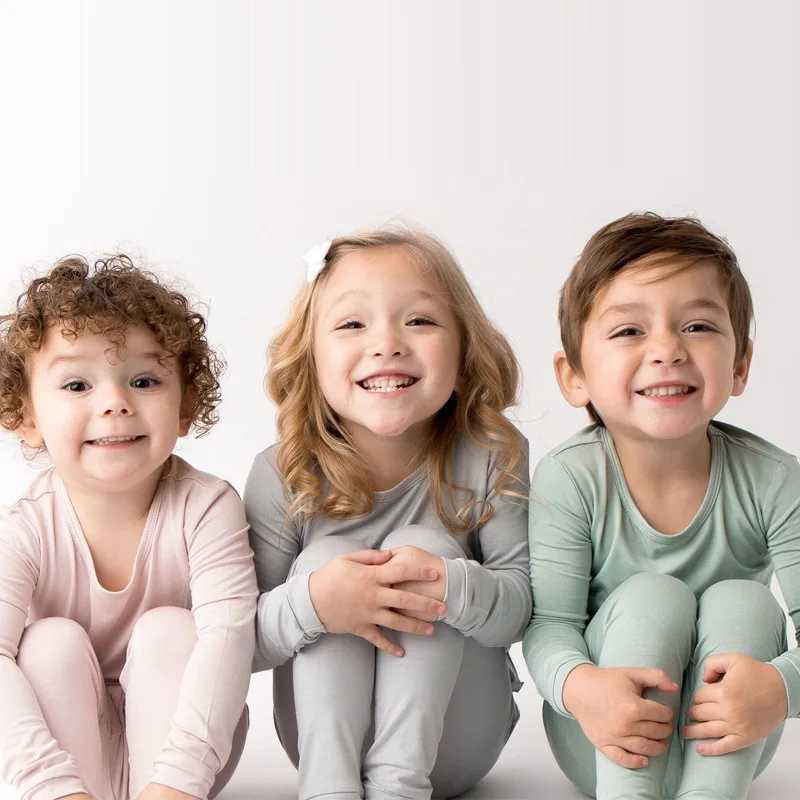 Bamboo fiber childrens sleepwear set breathable childrens baby boys and girls clothing long sleeved baby clothing set childrens girls sleepwearW240716