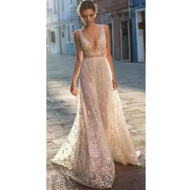 Floral Lace A Line Boho Wedding Dresses Bridal Gowns Sexy Bohemia Deep V Neck Lace Appliques Backless Tulle Floor Length Custom made