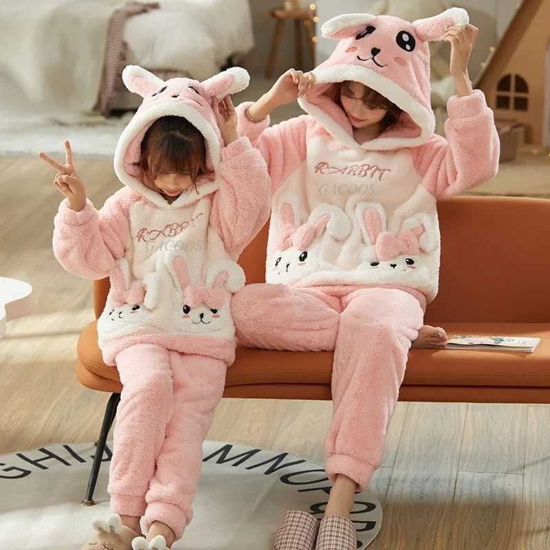 Autumn and winter childrens thick warm flannel pajamas set baby boys and girls cartoon long sleeved clothing set hooded pajamasW240716
