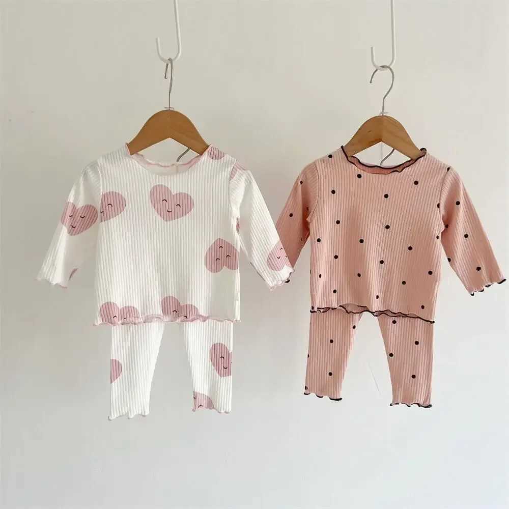 Spring and Autumn Ribbed Childrens Sleepwear 2-piece Fashion Korean Polka Dot DesignW240716