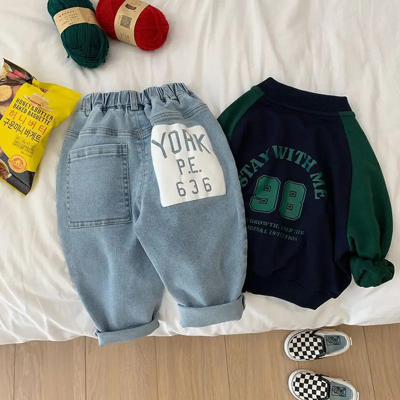 Children Clothing Spring and Summer Fashionable Korean Style Boys and Girls Spring Long Pants Handsome Casual Jeans 240716