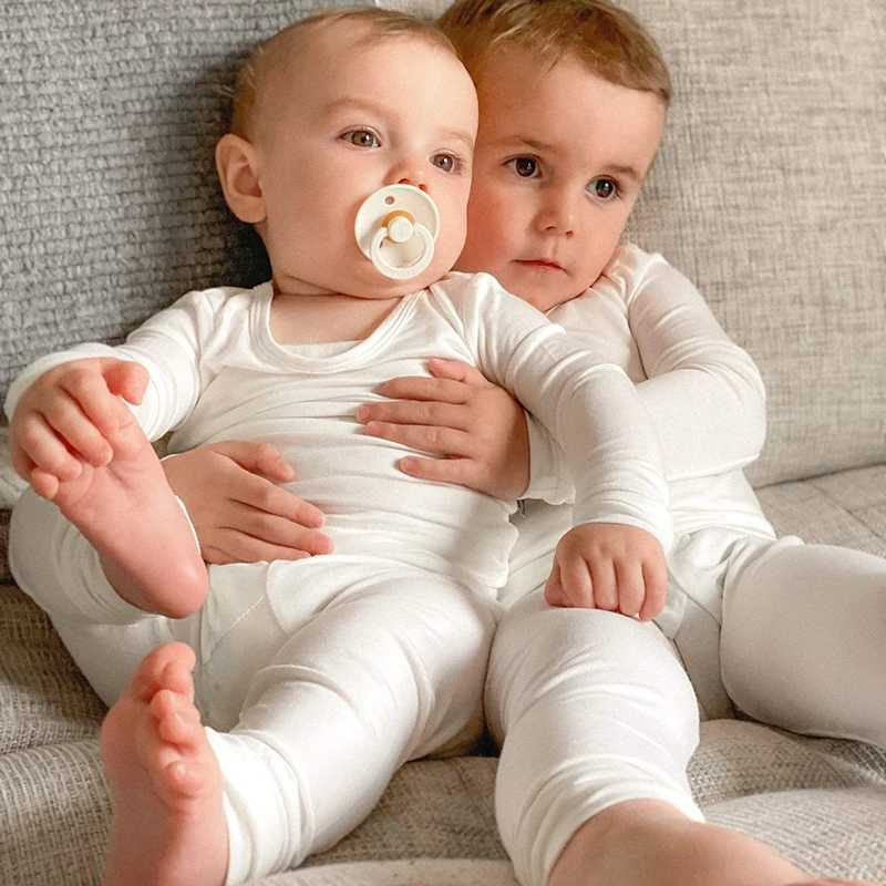 Childrens clothing bamboo fiber long sleeved baby girl boy pajamas 2-piece set childrens pajamas 1-6 years old childrens pajamasW240716