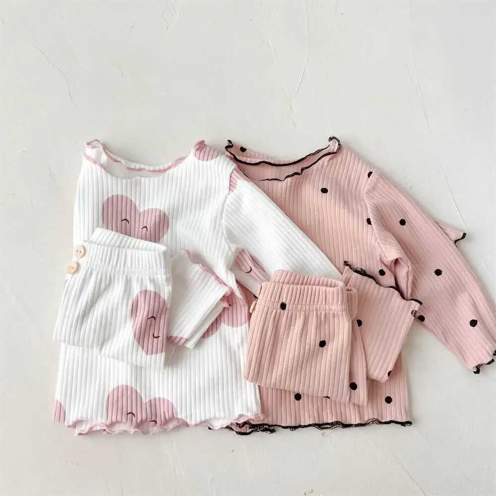 Spring and Autumn Ribbed Childrens Sleepwear 2-piece Fashion Korean Polka Dot DesignW240716