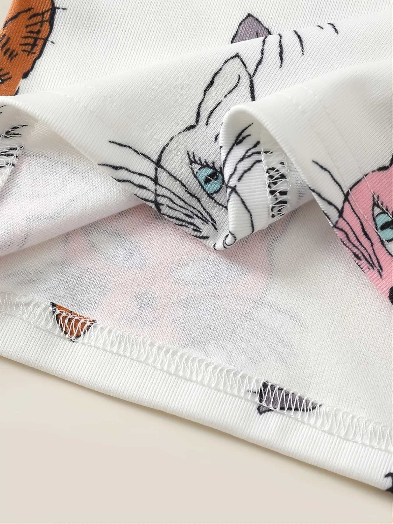 Girls two-piece cute cat head in spring and summer full-color comparison long sleeved tight fitting pajamas family setW240716