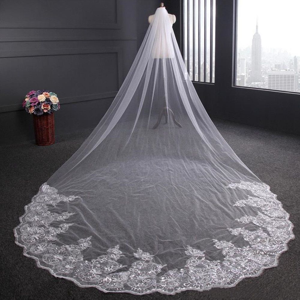Luxury 4 Meters Long Bridal Veils Lace Sequins with Comb Applique Edge Wedding Veils Cheap Bridal Accessories Custom made