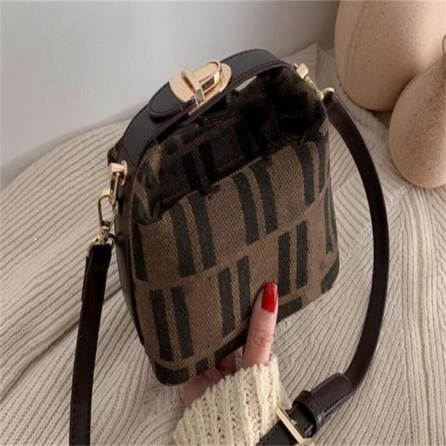 Fashion Luxury Evening Bags Designer Shoulder Bag Lady Tote Leather Mini Underarm Bags Double Clutch Woman Cross Body Bag Vintage Purse Handbag