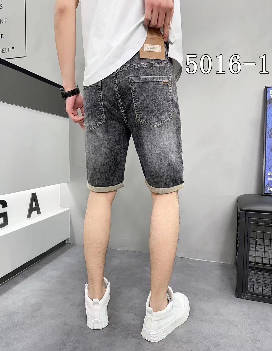Grey black comfortable denim thin men's summer jeans shorts elastic loose straight leg five quarter pants