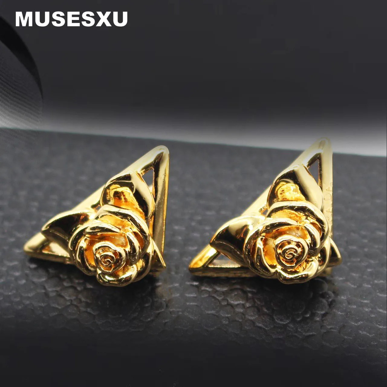 Jewelry and accessories sweet and romantic style high-quality floral shape pearl earrings suitable for womens gifts 240710