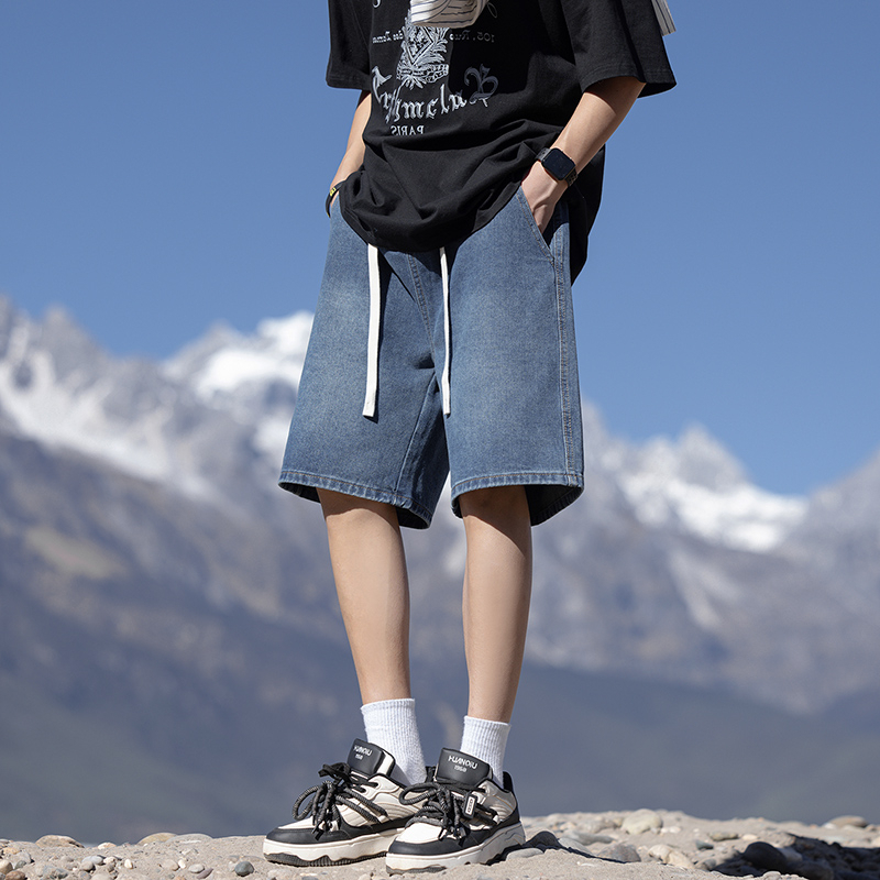 Summer new trend five quarter men, loose elastic waistband, lace up denim shorts for men