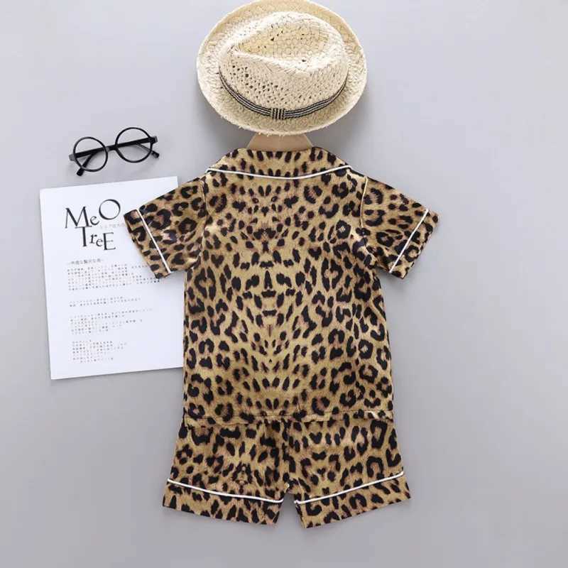 2PCS childrens pajamas set leopard print set short sleeved shirt top+short sleeved childrens boys and girls pajamasW240716