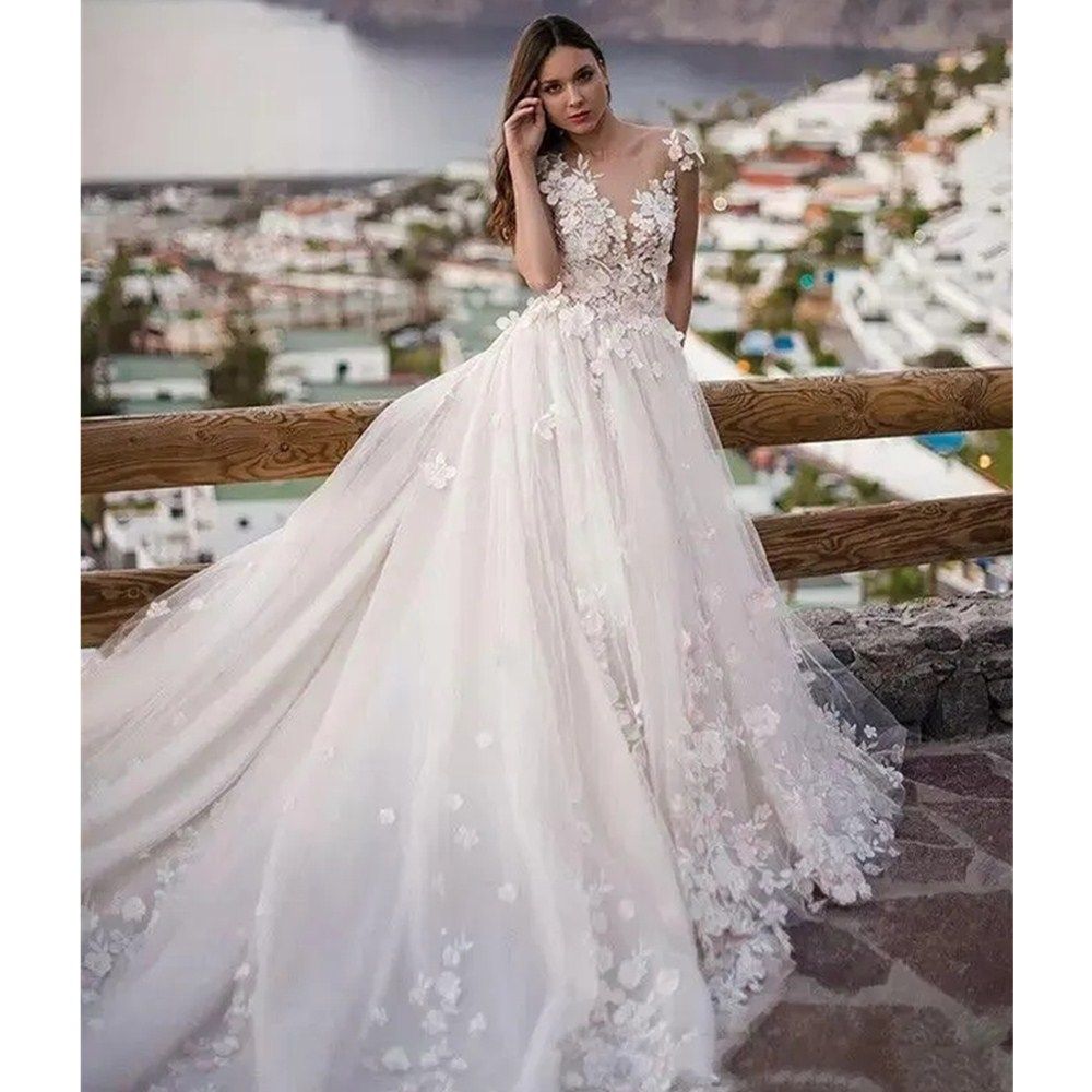 Handmade Flowers Lace Appliqued A Line Wedding Dresses Sheer Neck Cap Sleeves Boho Country Bridal Gowns Sexy Open Back Tulle Court Train Robes de Mari