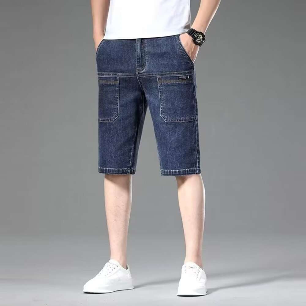 Fashionable denim shorts for men in summer, thin cut six pants, elastic loose straight leg seven inch oversized fashionable men's mid length pant