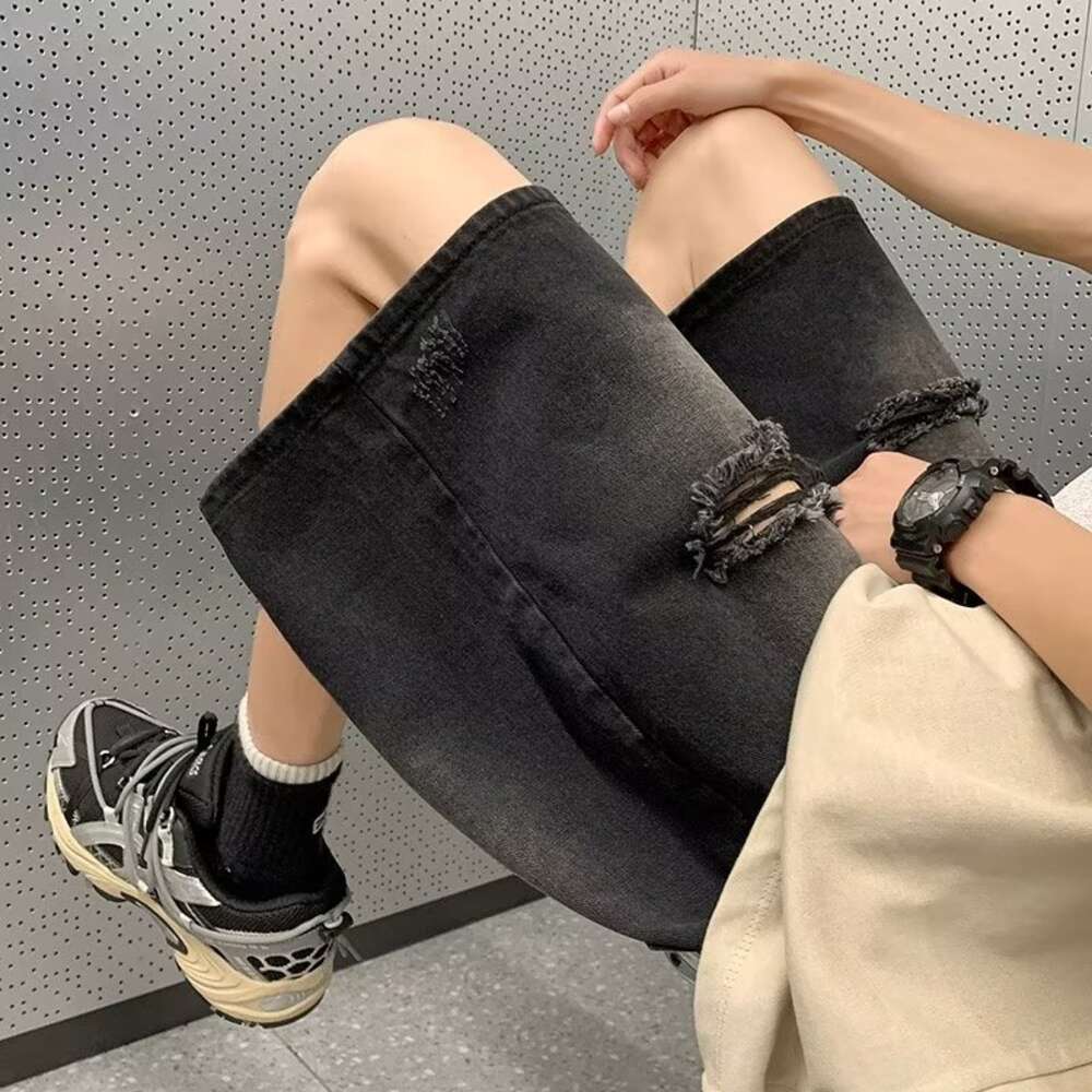 Ripped denim shorts for men in summer, thin with straps, cropped pants, trendy brand American loose straight leg horse pants