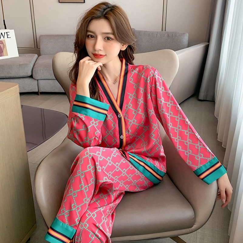 Women's Spring And Autumn New Fashion Printing Pama Thin Ice Silk Long Sleeve Large Set Sleepwear