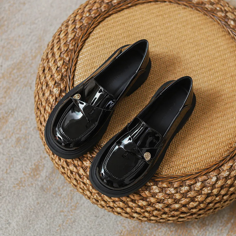 Casual Woman Shoe Round Toe Loafers With Fur Oxfords British Style Black Flats Summer Slip-on Retro Leather Preppy Lace-Up S 240708