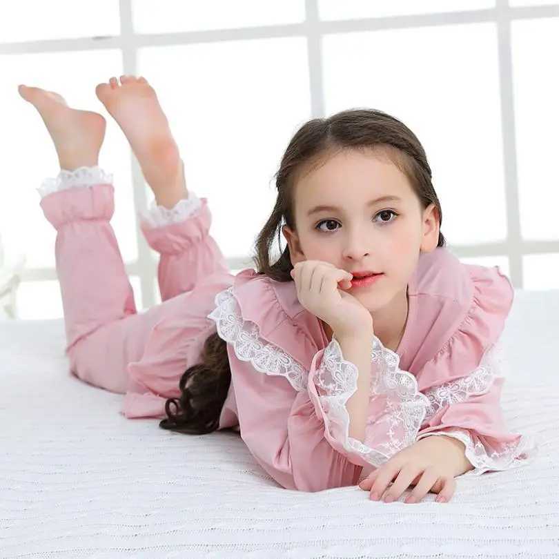 Latest girls sleepwear set childrens home clothing sleepwear cotton long sleeved lace cute princess sleepwear retro sweet sleepwear Y1254W240716
