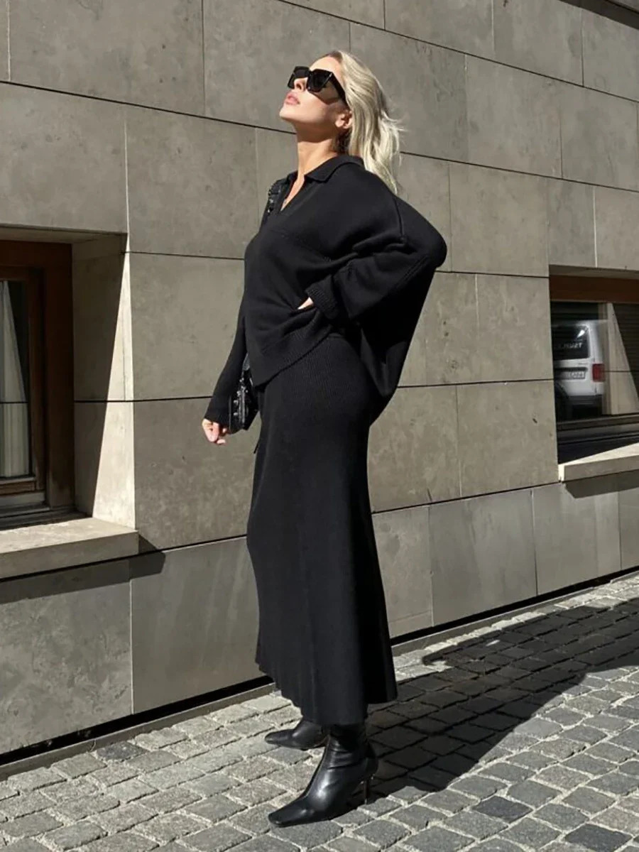Wolfeel Winter Thick Women Knitted Suits Soft 2 Pieces Sets Female Polo Neck Sweater Elastic Waist Skirts Outfit 240712