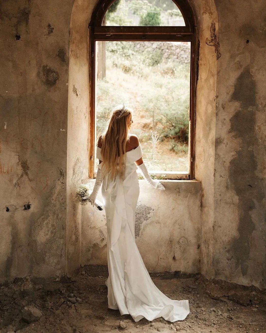 Boho Garden Simple Mermaid Wedding Dresses Sexy Off Shoulder Big Bow Back Women Bridal Gowns Sweep Custom Made
