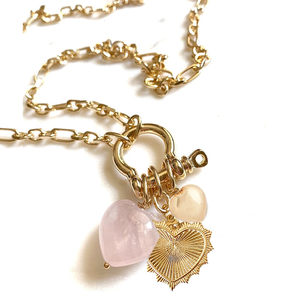 Creative Minimalist Clavicle Chain fashion heart ivory cross pendant screw clasp Carabiner necklace Goth Jewelry Accessories 240719