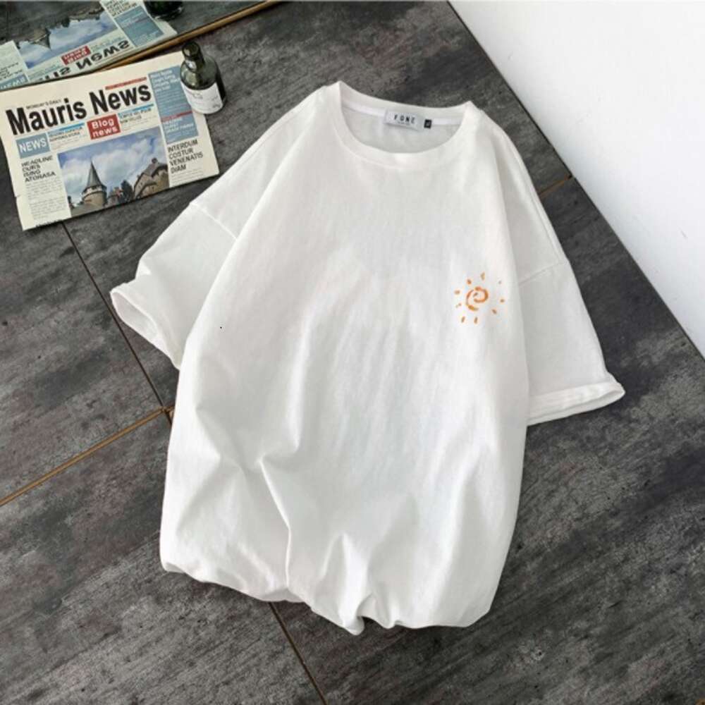 Free Shipping Fashion Anime Style Men's Oversized Loose Short-sleeved Cartoon 4 Kittens Printed T-shirt Couple Top
