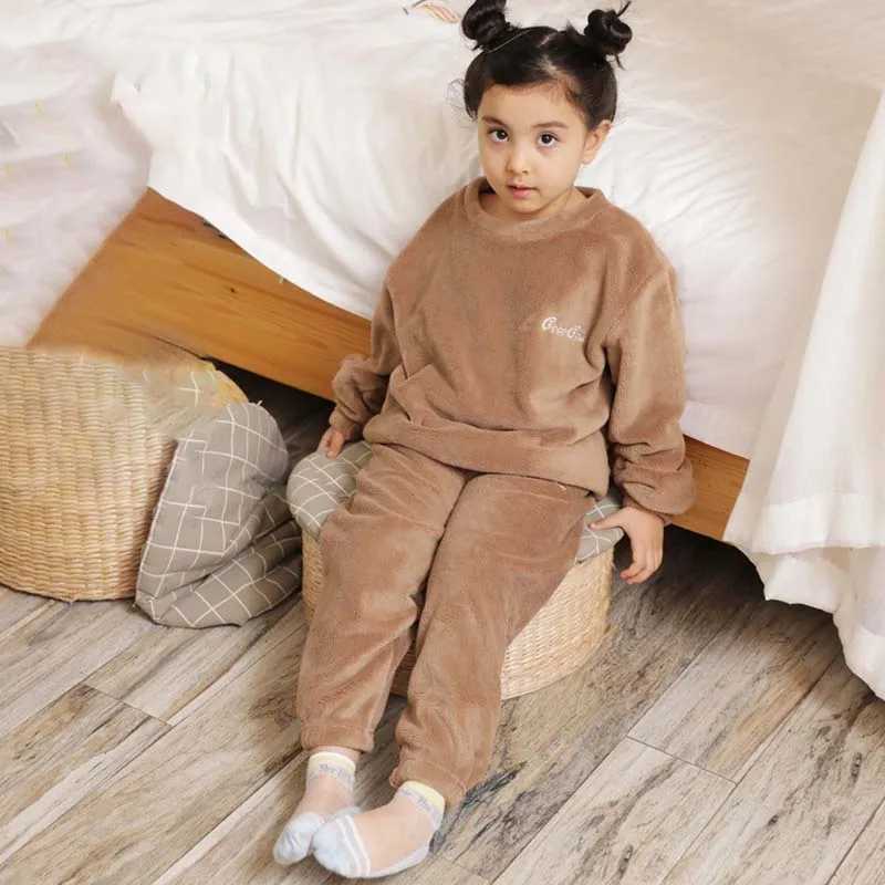 2 pieces/set of Autumn childrens coral velvet pajamas baby boys and girls winter with thick velvet childrens pajamas warm family set childrens clothin