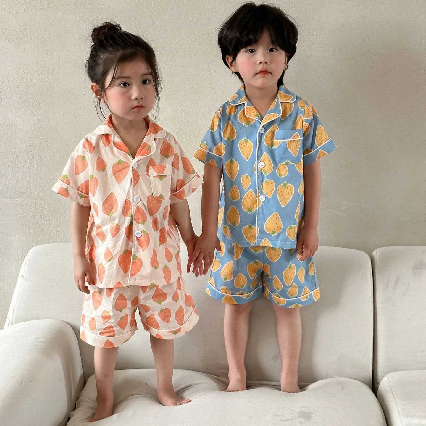 New Summer Baby Pajamas Boys and Girls Childrens Printed Thin Short sleeved Top+Short sleeved Pajamas 2-piece Childrens Cotton Pajama SetW240716