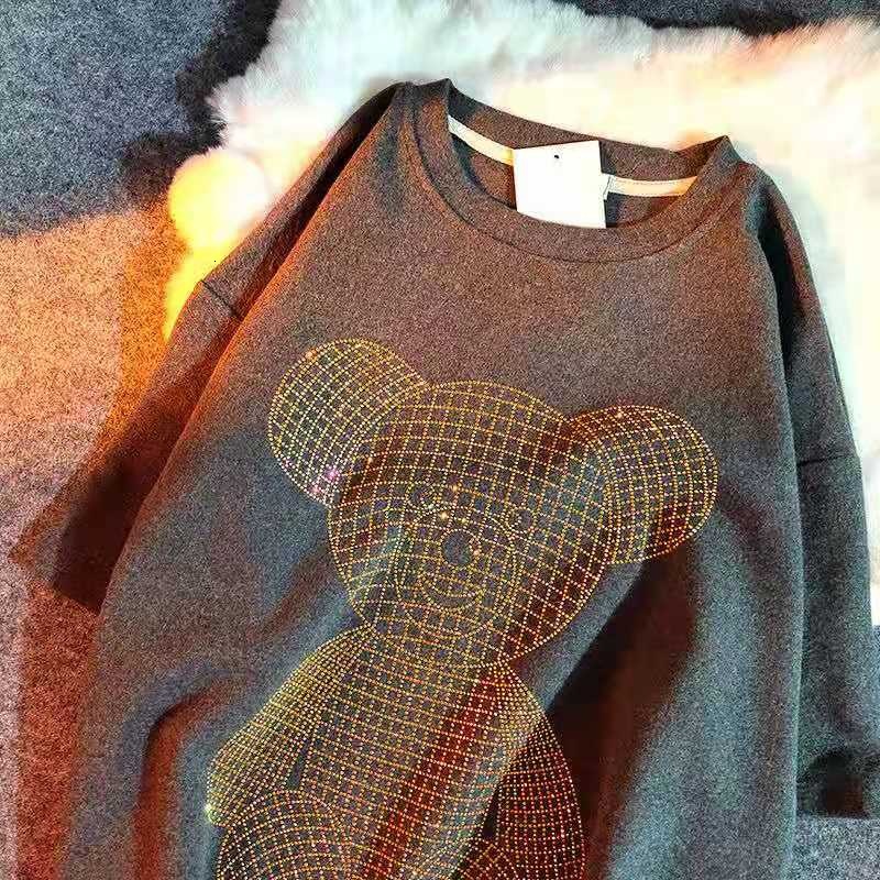 Women's Casual Korean Fashion T-Shirt with Cute Bear Design - Lightweight & Breathable